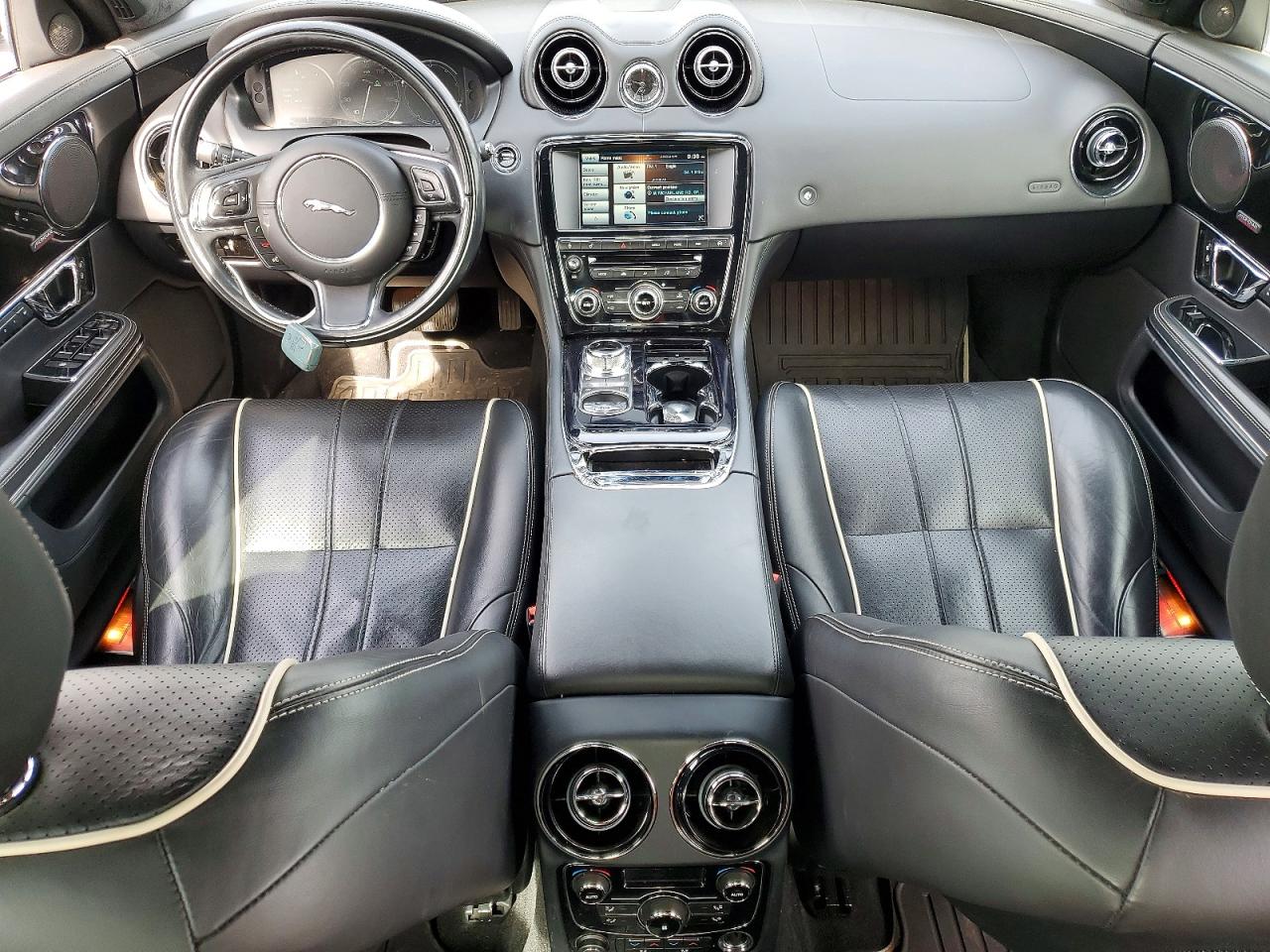 2015 Jaguar Xj VIN SAJXJ1CDXF8V79042 photo 8