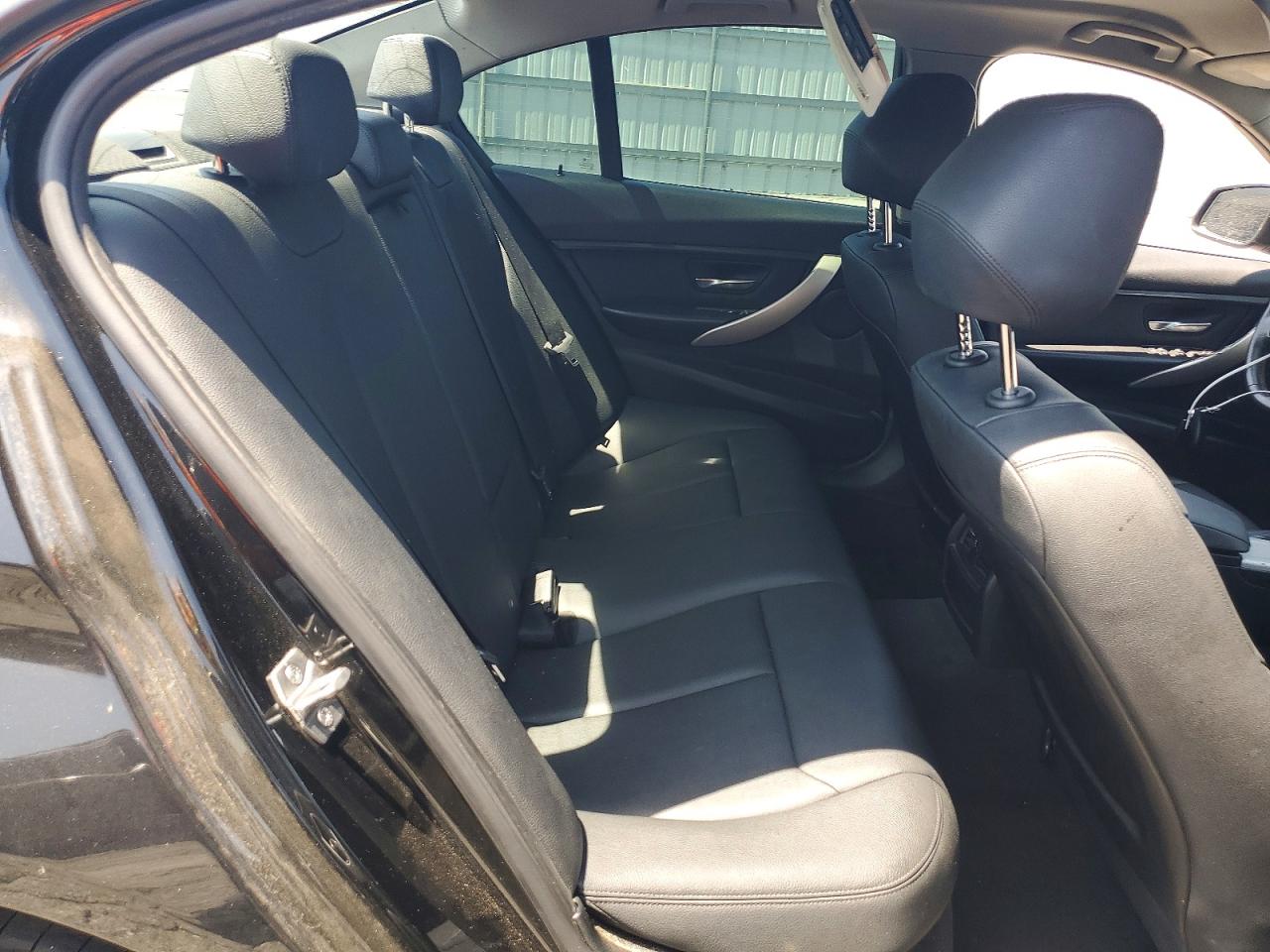 2014 BMW 3 series VIN WBA3B1C58EP679404 photo 10