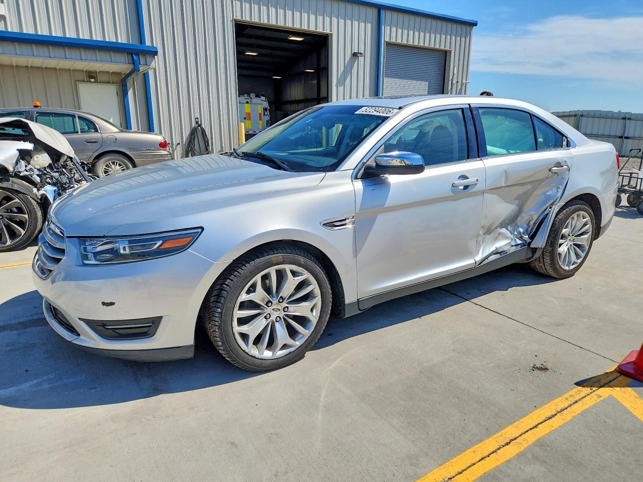 2019 FORD Taurus VIN 1FAHP2F86KG118108 photo 1