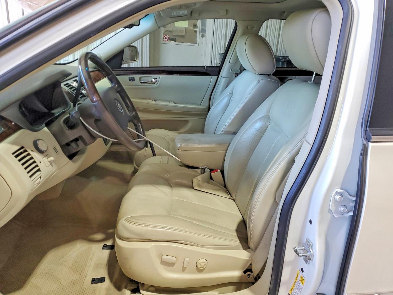 2009 Cadillac Dts VIN 1G6KD57Y19U148527 photo 7