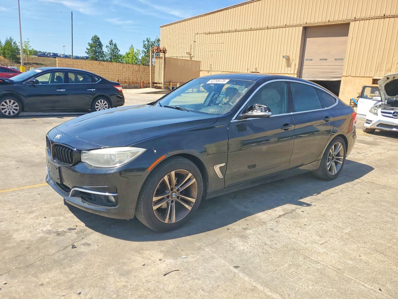 2016 BMW 3 series VIN WBA8Z5C53GG500424 photo 1