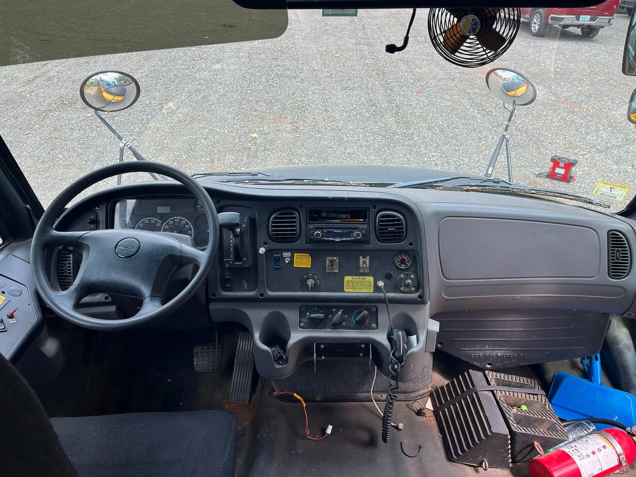 2015 FREIGHTLINER All other VIN 4UZABRDU8FCFW9555 photo 9