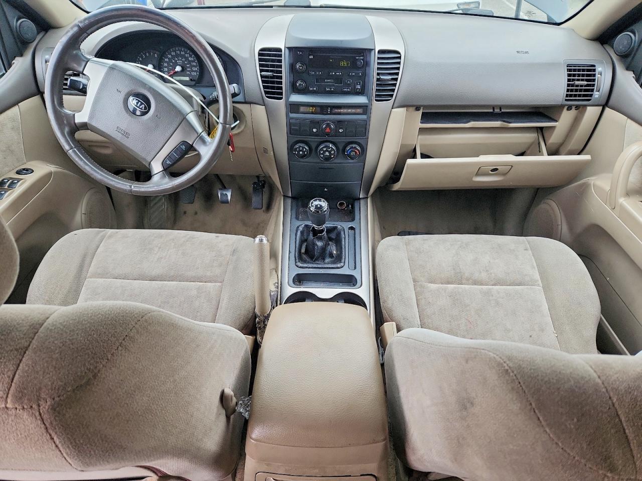 2005 Kia Sorento VIN KNDJC733955458916 photo 8