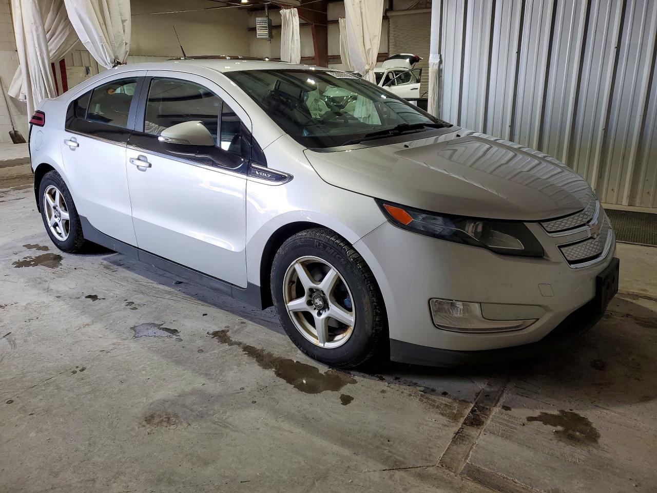2013 CHEV Volt VIN 1G1RH6E49DU132194 photo 4