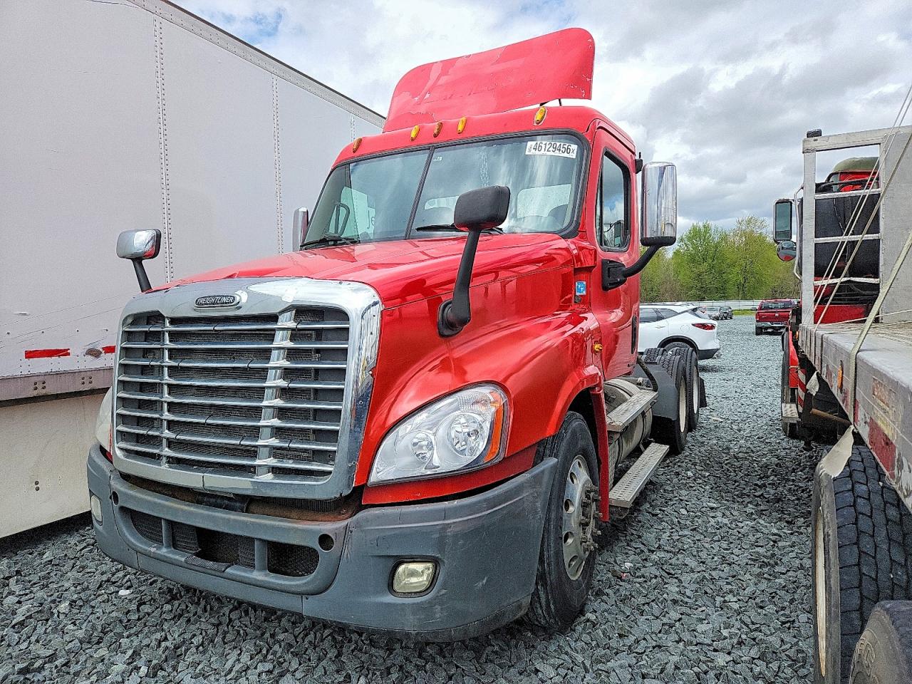 2011 FREIGHTLINER All other VIN 1FUJGEDV7BSBB1520 photo 2