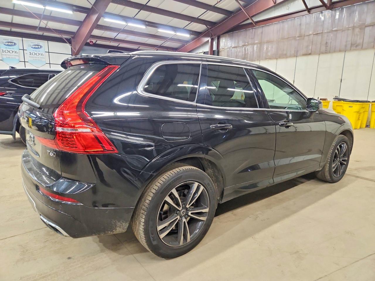 2019 Volvo Xc60 VIN LYVA22RK7KB231028 photo 3