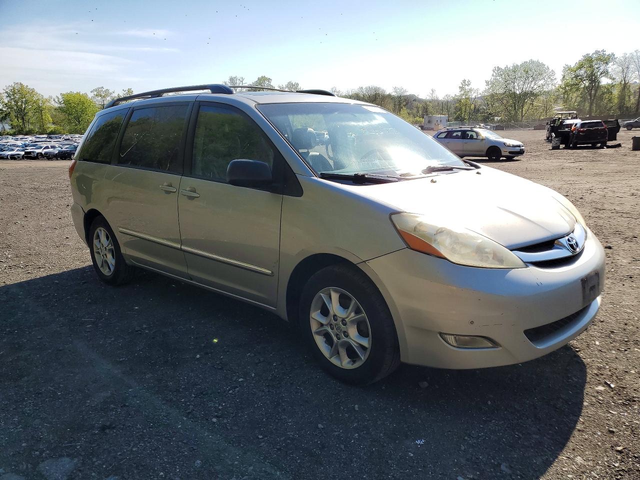 2006 Toyota All models VIN 5TDZA22C26S558378 photo 4