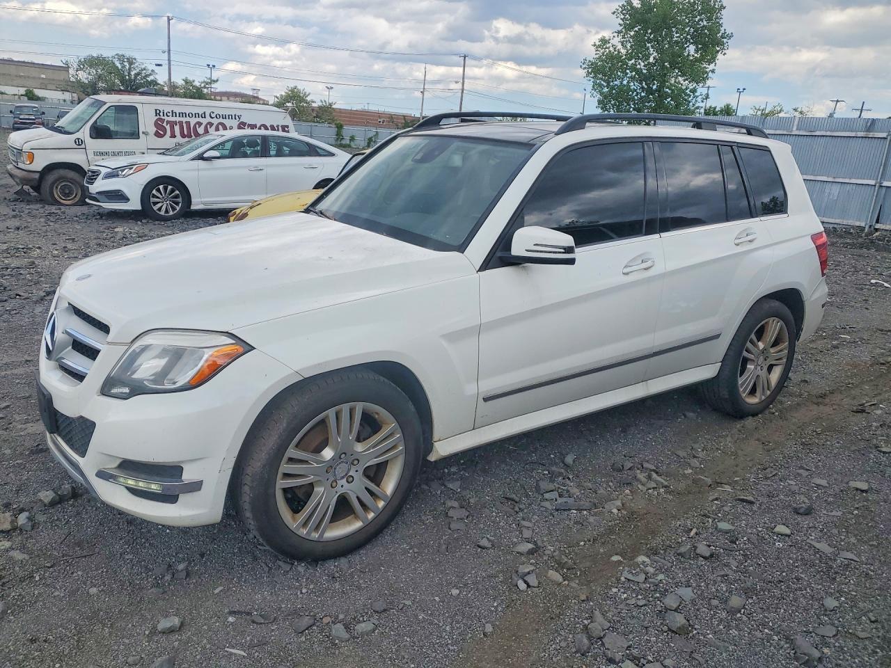 2015 Mercedes Glk-class VIN WDCGG0EB4FG420925 photo 1
