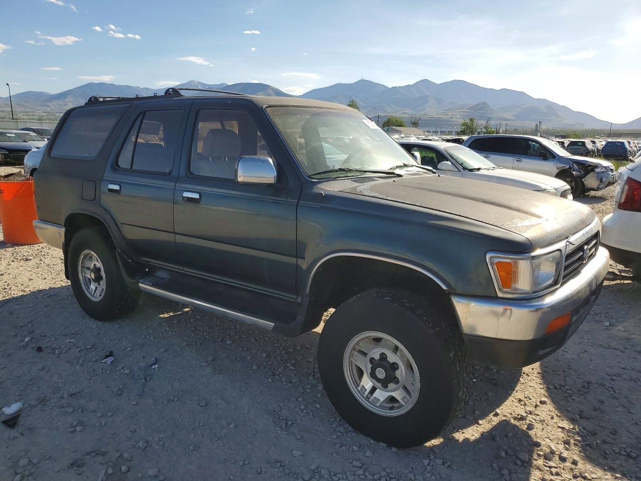 1995 Toyota 4runner VIN JT3VN39W2S0196952 photo 4