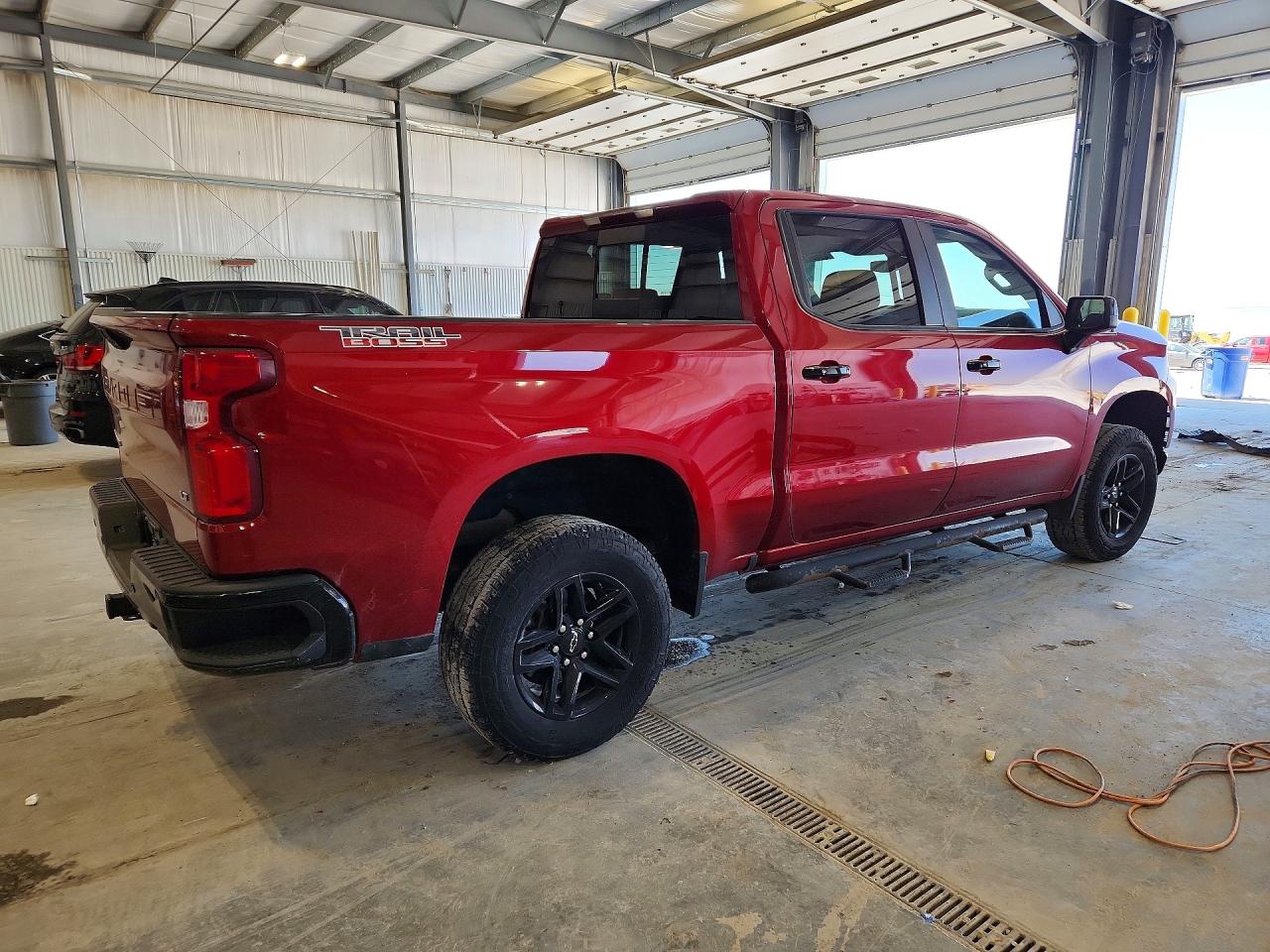2019 Chevrolet Silverado VIN 3GCPYFED3KG130794 photo 3