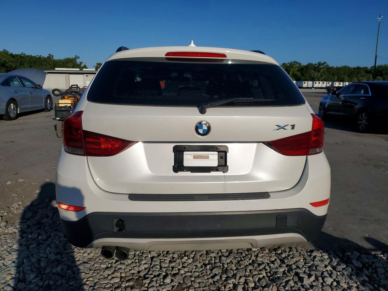 2013 BMW X1 VIN WBAVM1C58DVW46481 photo 6