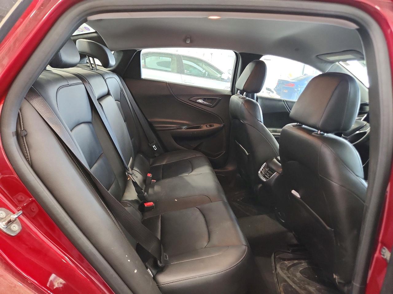 2017 Chevrolet Malibu VIN 1G1ZE5ST6HF244637 photo 10