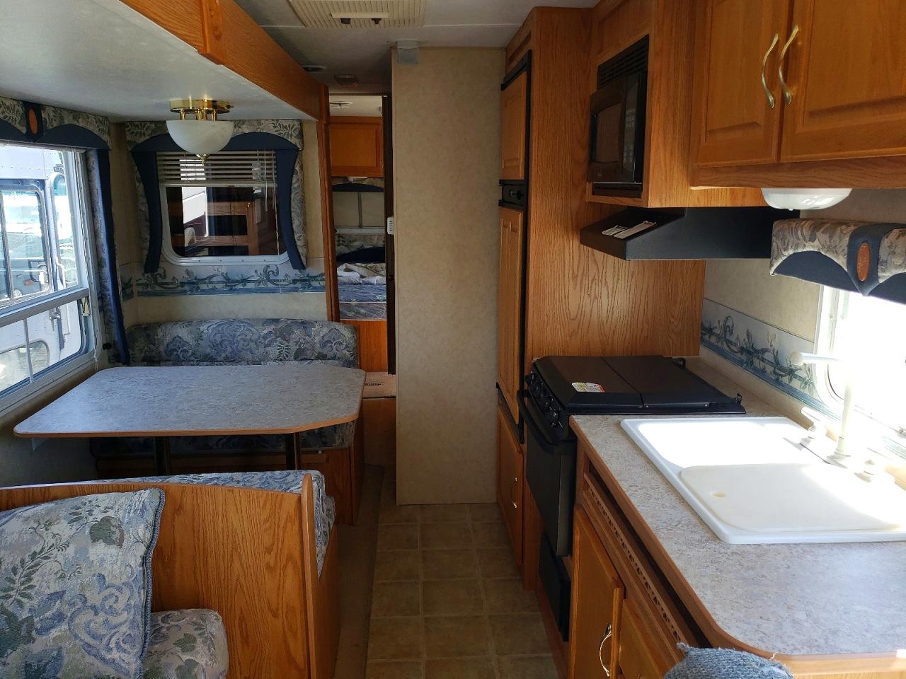 2005 JAYCO All models VIN 1UJBJ02P351EW0595 photo 5