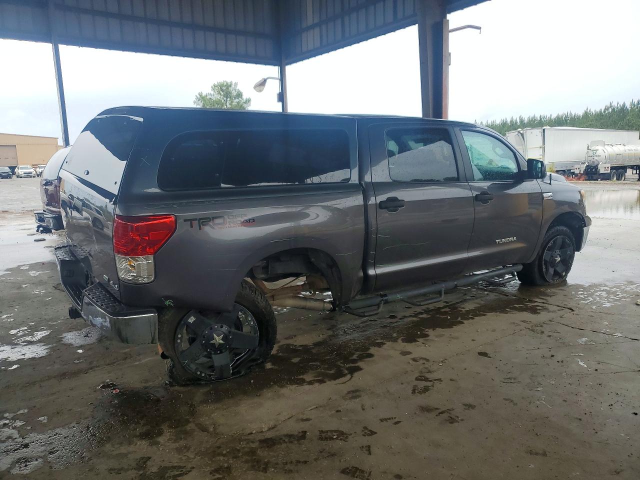 2012 Toyt Tundra VIN 5TFDW5F19CX213313 photo 3