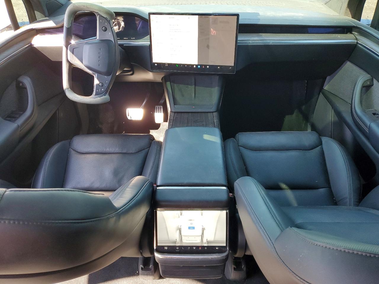 2023 Tesla Model x VIN 7SAXCBE56PF385780 photo 8