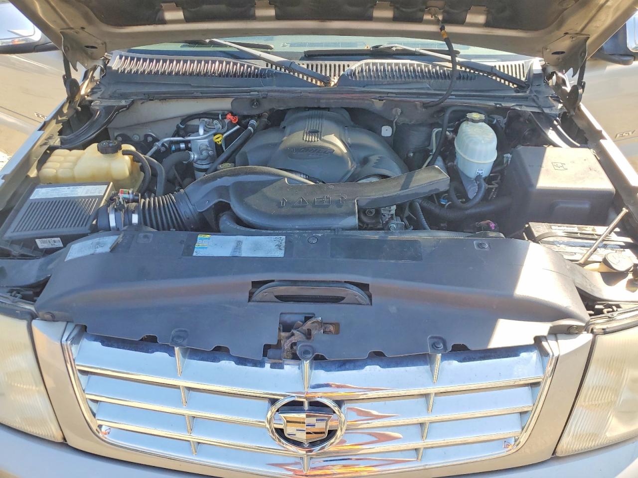 2005 CADILLAC Escalade VIN 3GYFK66N55G241544 photo 12