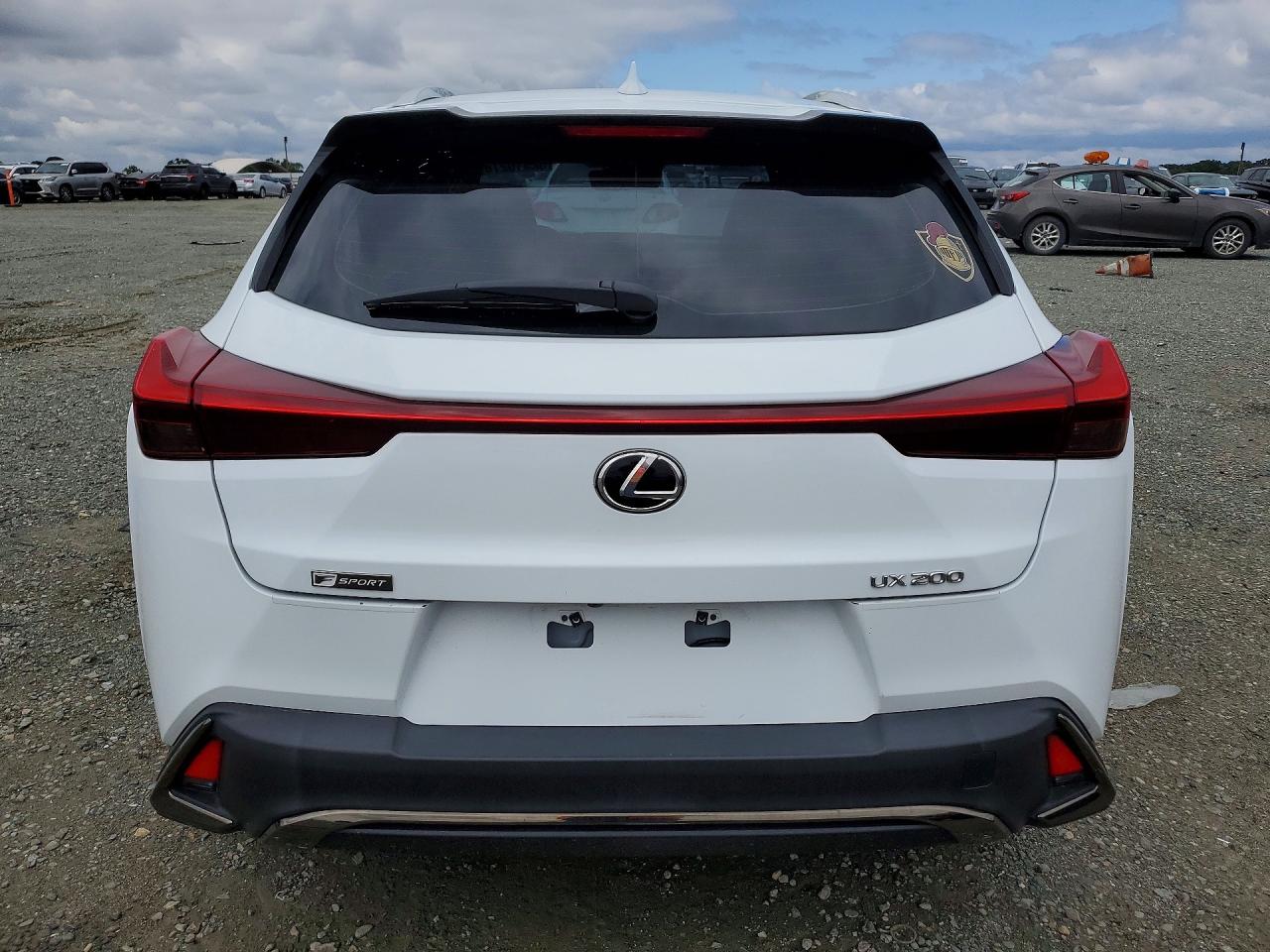 2019 Lexus Ux 200 VIN JTHY3JBH1K2006480 photo 6