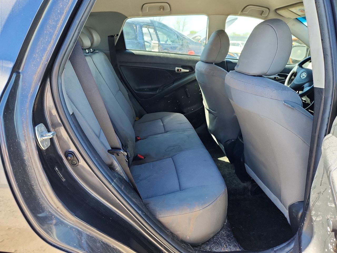 2009 Toyota Matrix VIN 2T1KU40E69C152318 photo 10