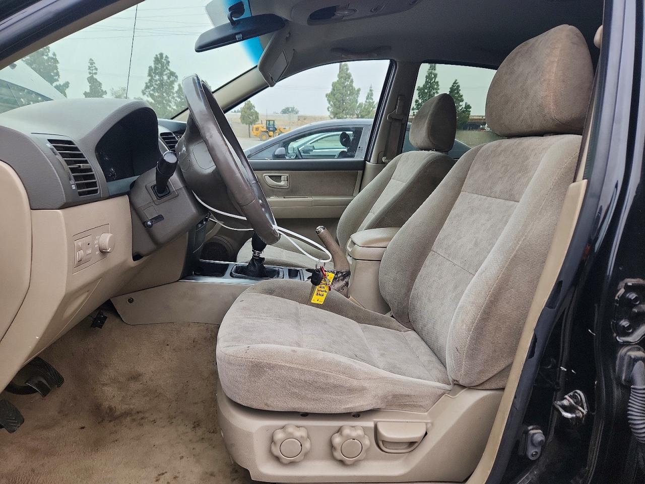 2005 Kia Sorento VIN KNDJC733955458916 photo 7