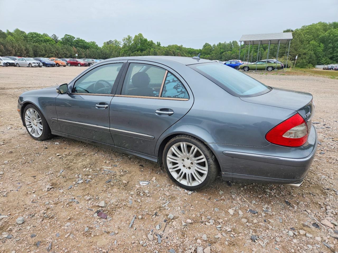 2008 MERZ E-class VIN WDBUF56X68B186420 photo 2