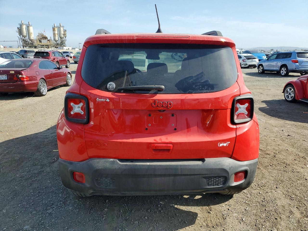2022 JEEP Renegade VIN ZACNJDB18NPN64882 photo 6