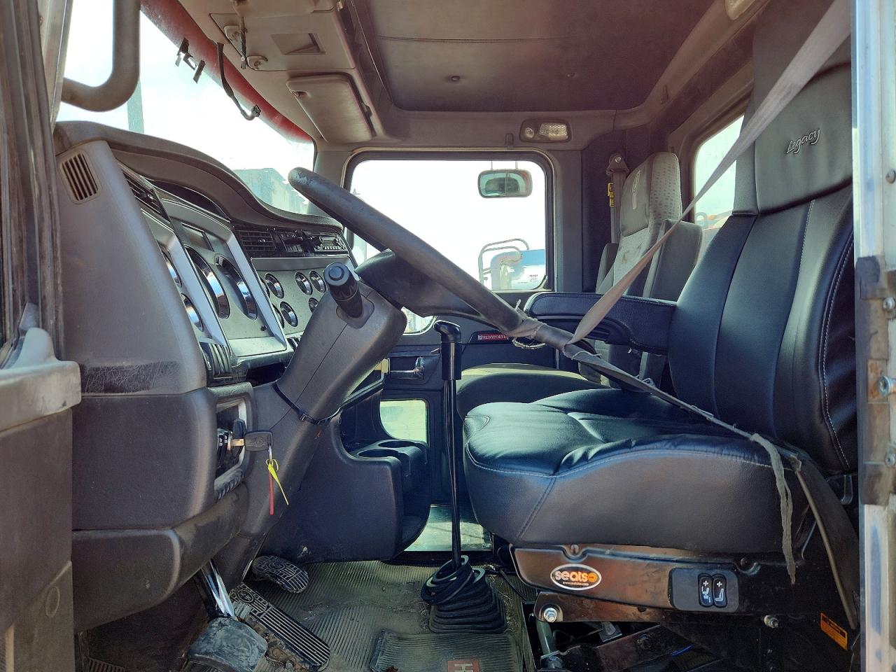 2012 KENWORTH All other VIN 1NKDL70X2CJ333862 photo 5