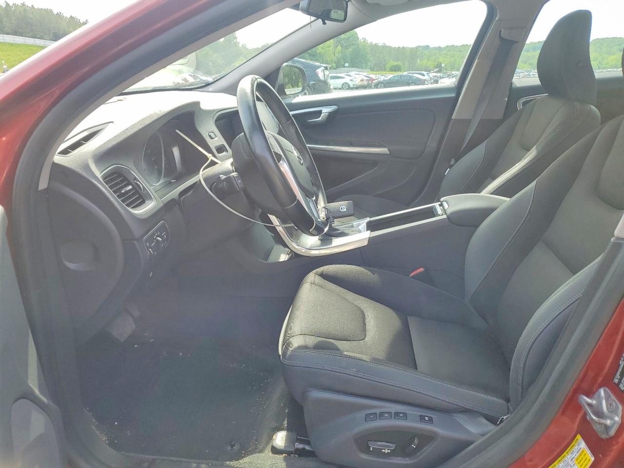 2014 Volvo S60 VIN YV1612FS3E2294625 photo 7