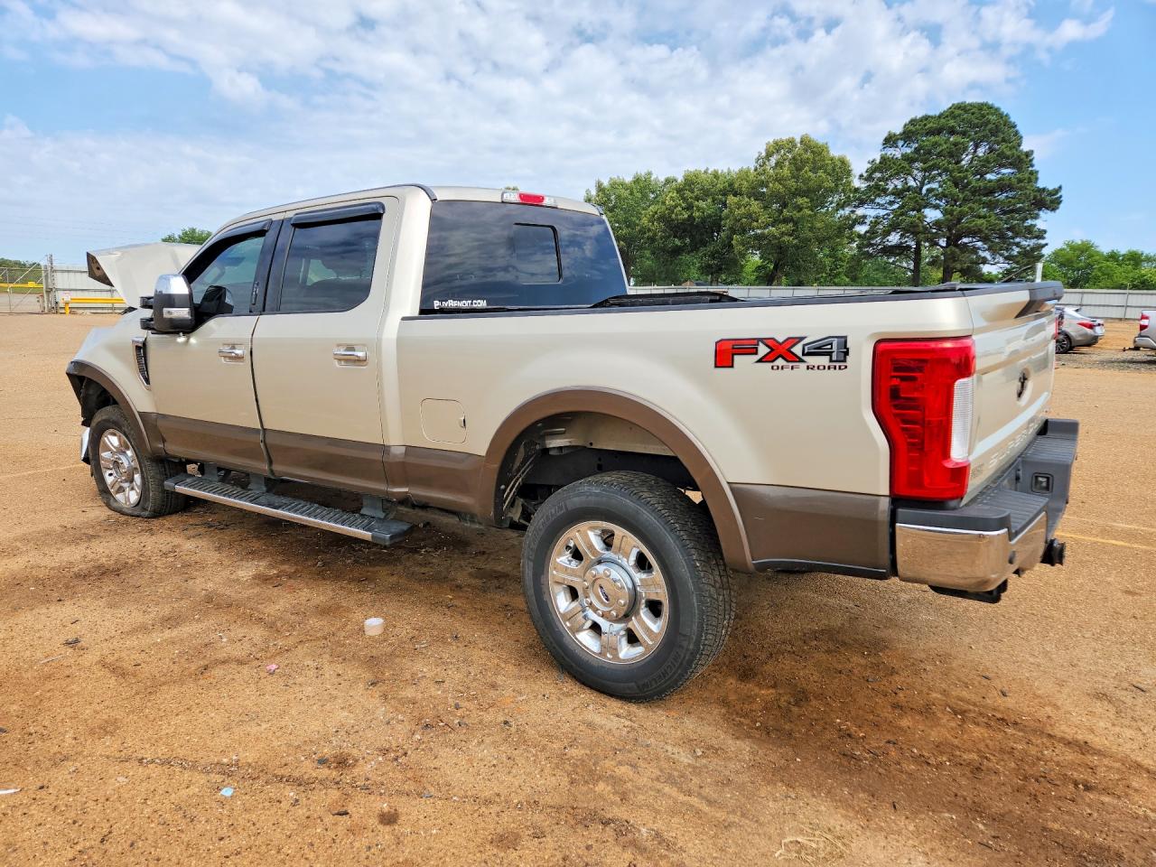 2017 Ford F250 VIN 1FT7W2B61HEE20570 photo 2