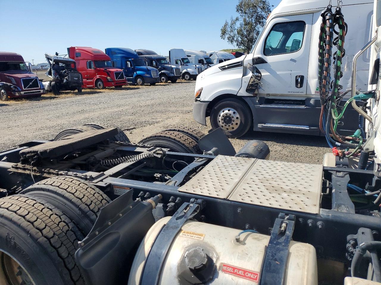 2020 FREIGHTLINER All other VIN 3AKJGBDV7LDMC7953 photo 6