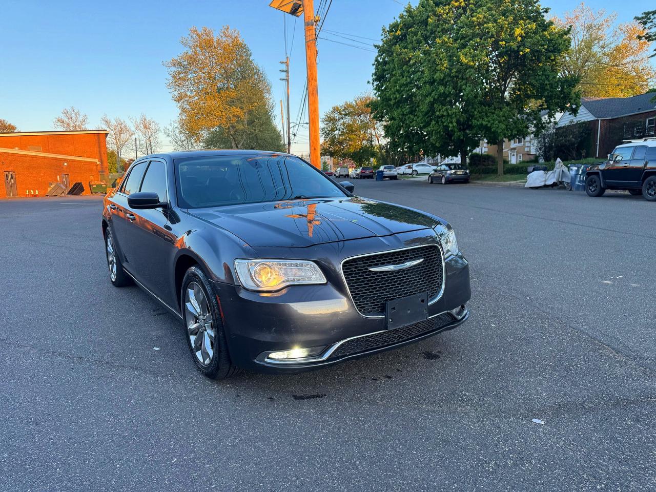 2016 Chrysler 300 VIN 2C3CCARG5GH224787 photo 1