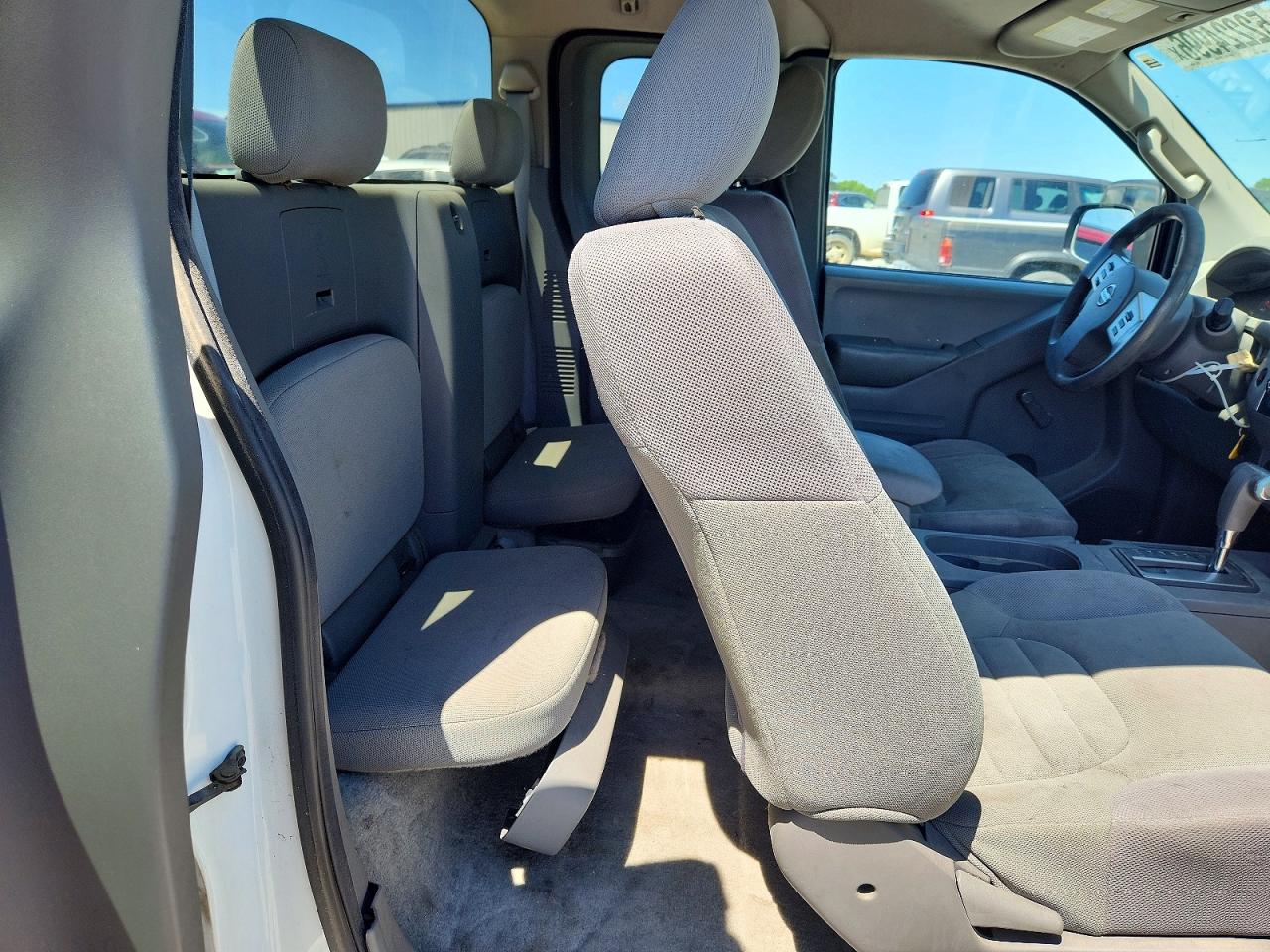 2015 Nissan Frontier VIN 1N6BD0CT3FN761360 photo 10