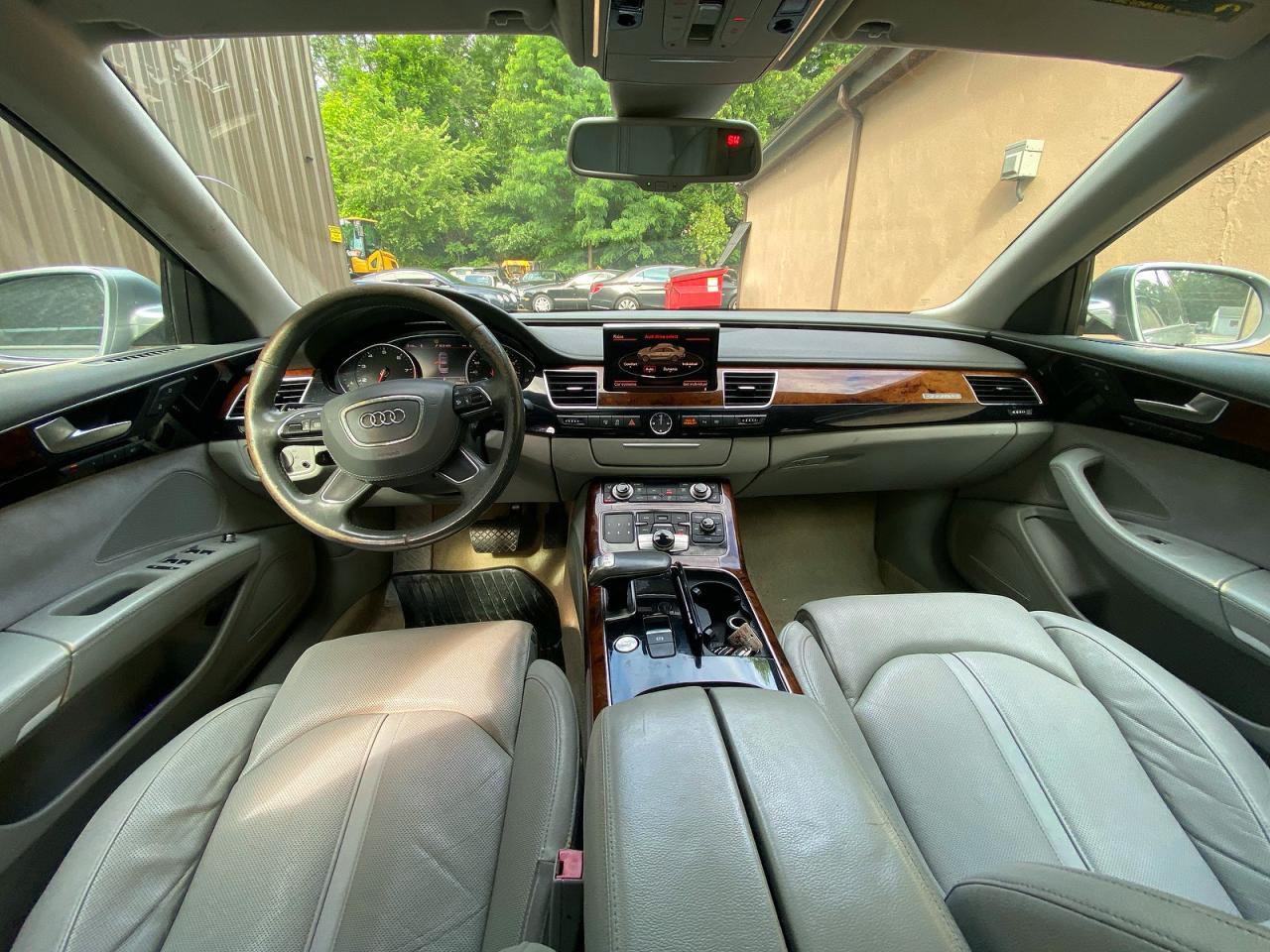 2011 Audi A8 VIN WAURVAFD7BN018734 photo 9