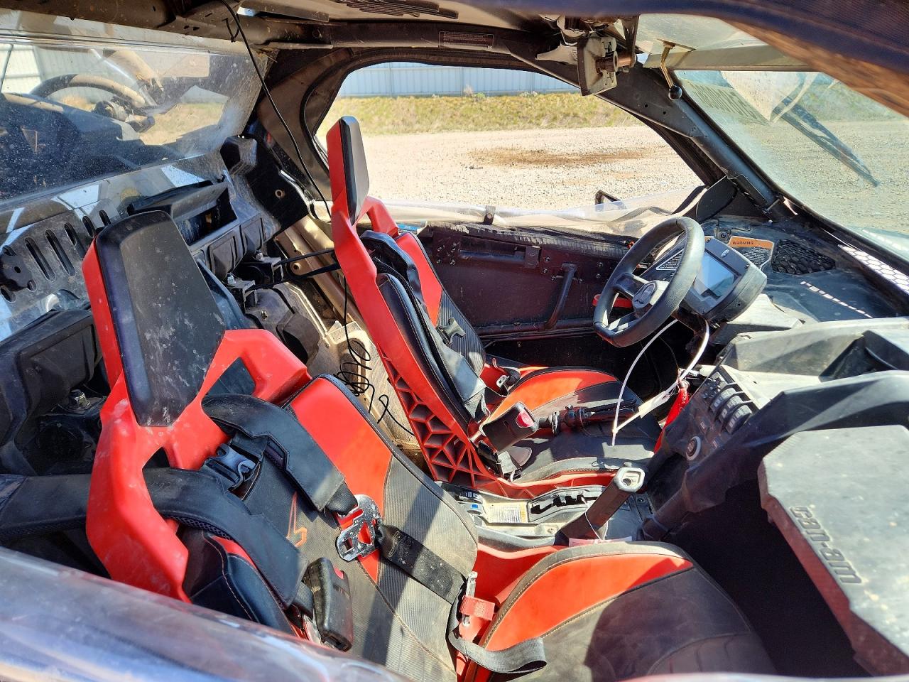 2021 Can-Am Sidebyside VIN 3JBVXAV49MK003337 photo 6