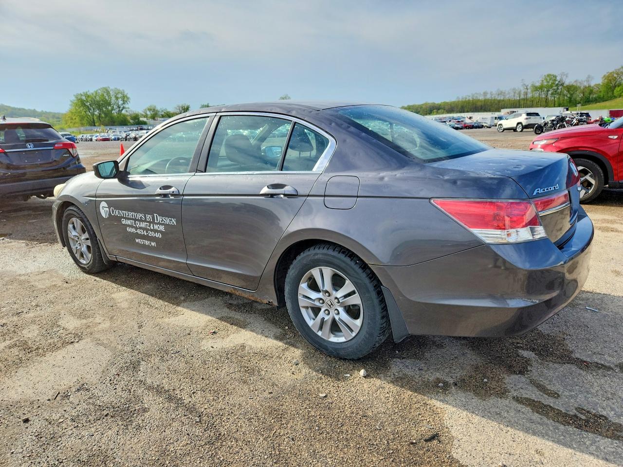 2011 Honda Accord VIN 1HGCP2F65BA131696 photo 2