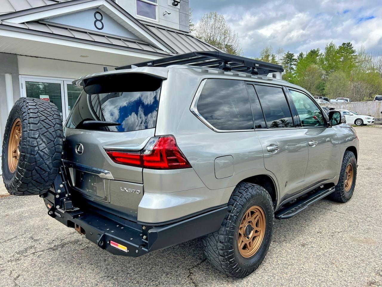 2019 LEXUS Lx570 VIN JTJHY7AX1K4294856 photo 4