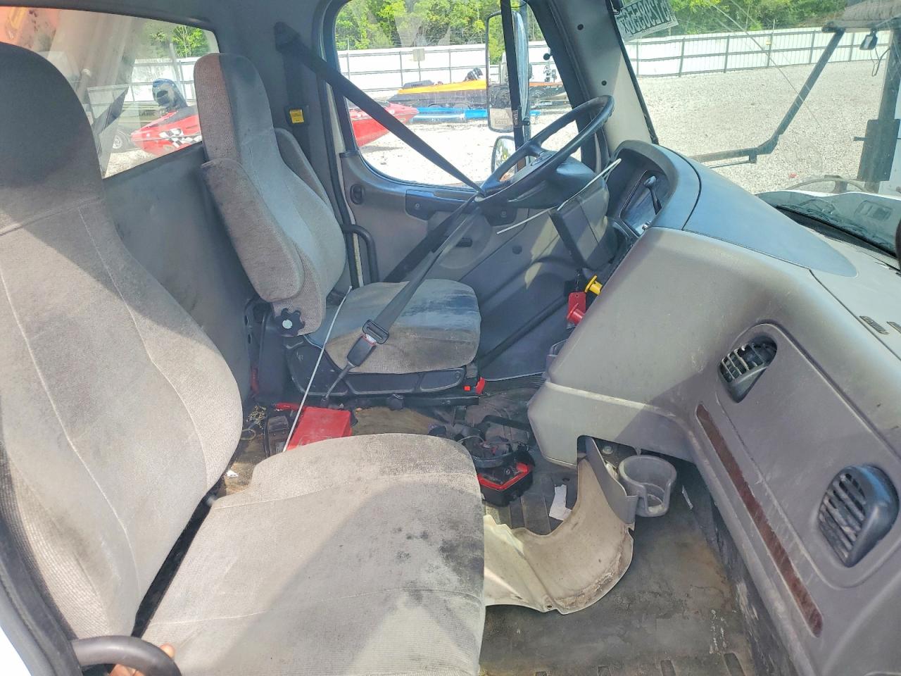 2015 FREIGHTLINER All other VIN 3ALHG5CY5FDGN2214 photo 5