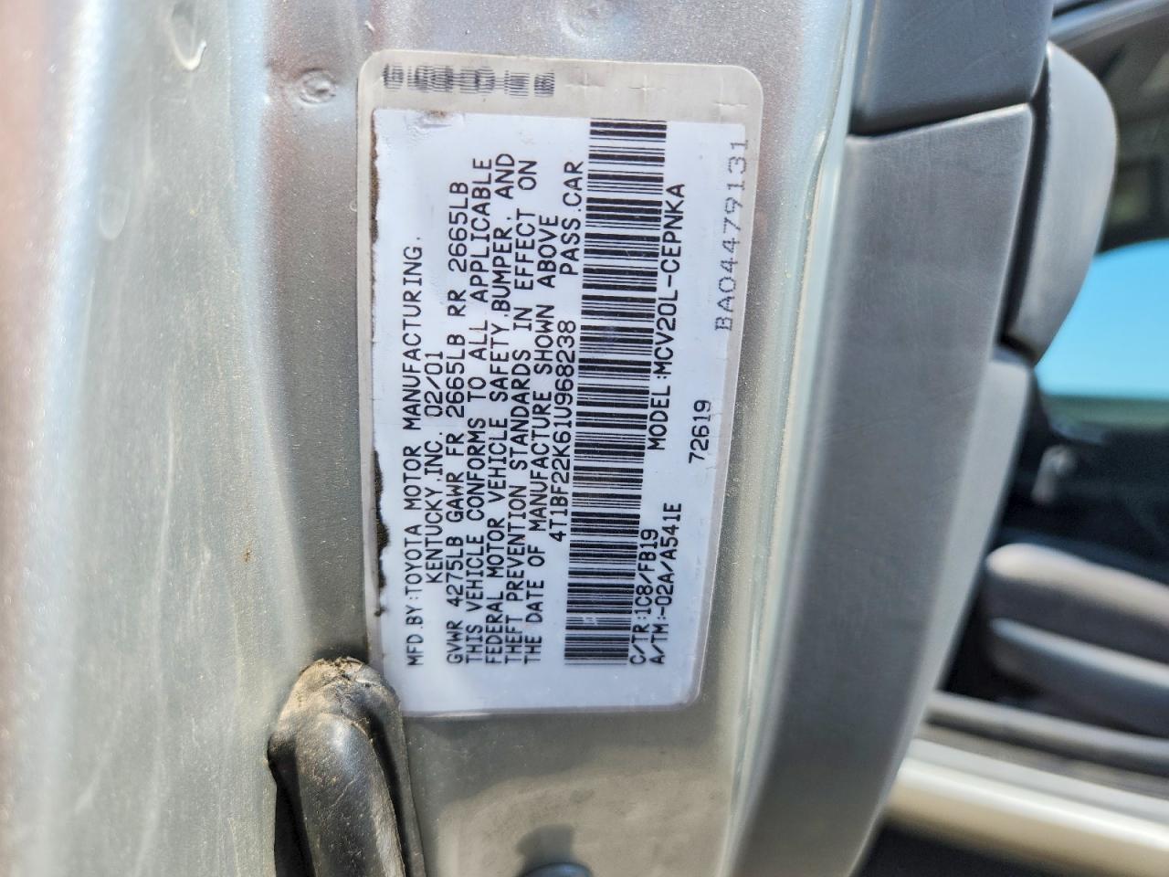 2001 Toyota Camry VIN 4T1BF22K61U968238 photo 12