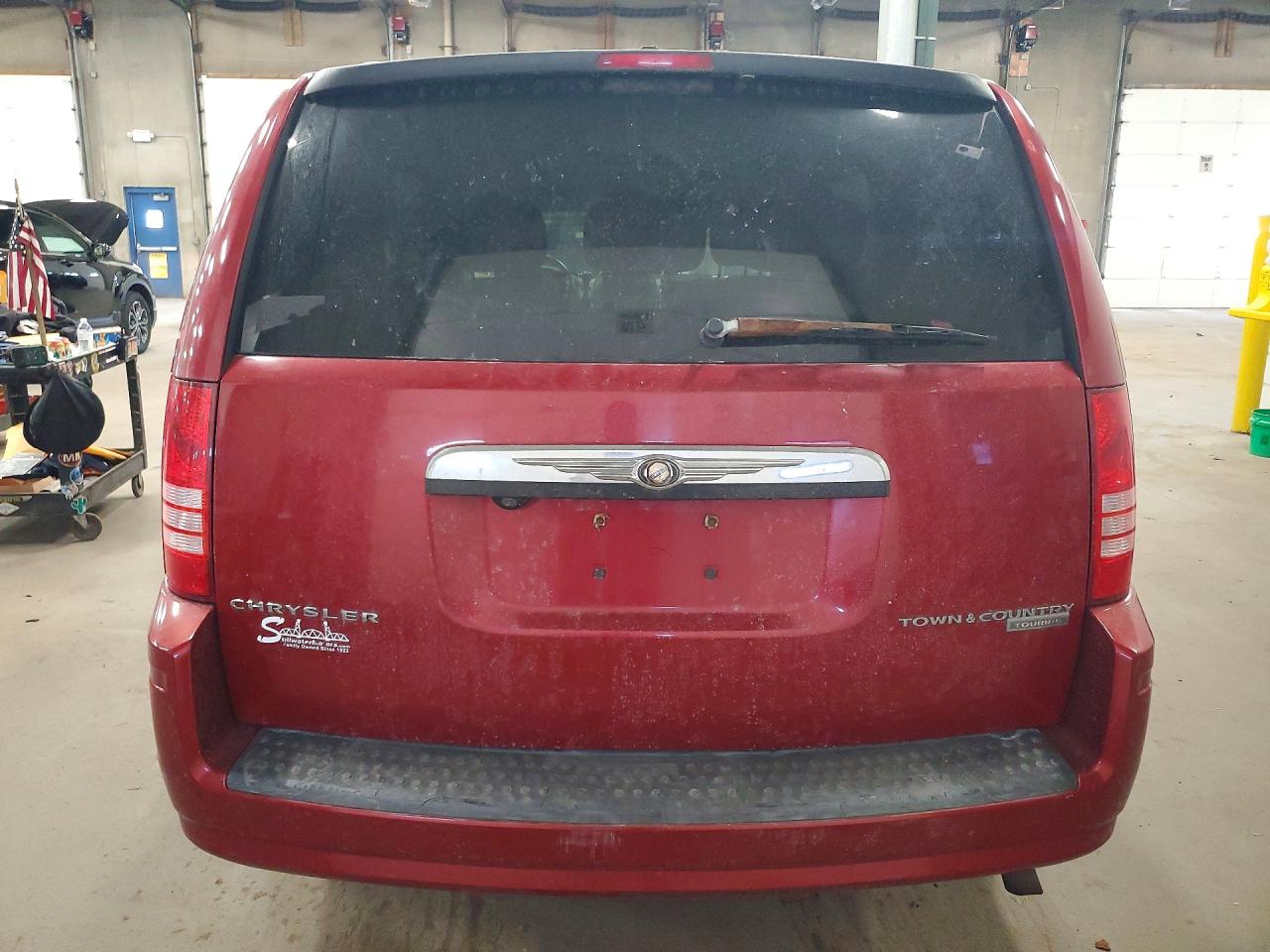 2010 Chrysler Minivan VIN 2A4RR5D18AR150999 photo 6