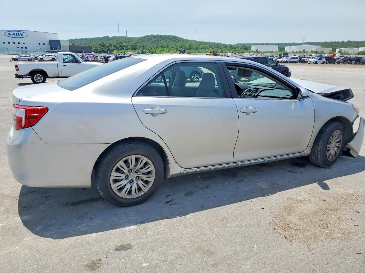 2013 Toyota Camry VIN 4T4BF1FK0DR304192 photo 3