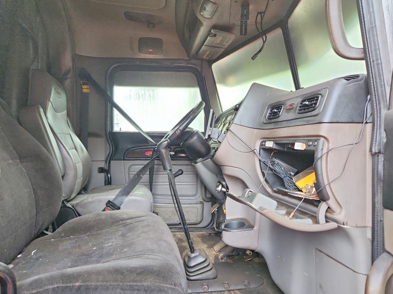 2013 PETERBILT All other VIN 1XPHD49X2DD206402 photo 5