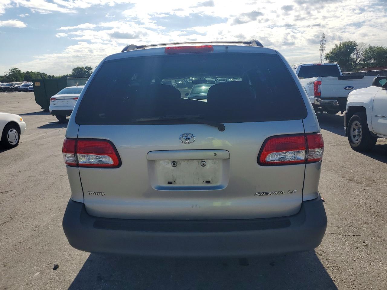 2001 TOYOTA Sienna VIN 4T3ZF13C61U361571 photo 6