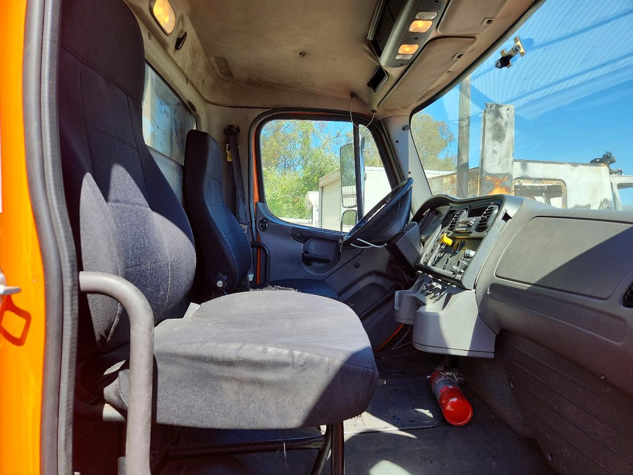 2016 FREIGHTLINER All other VIN 1FVHCYCY2GHHB4561 photo 11