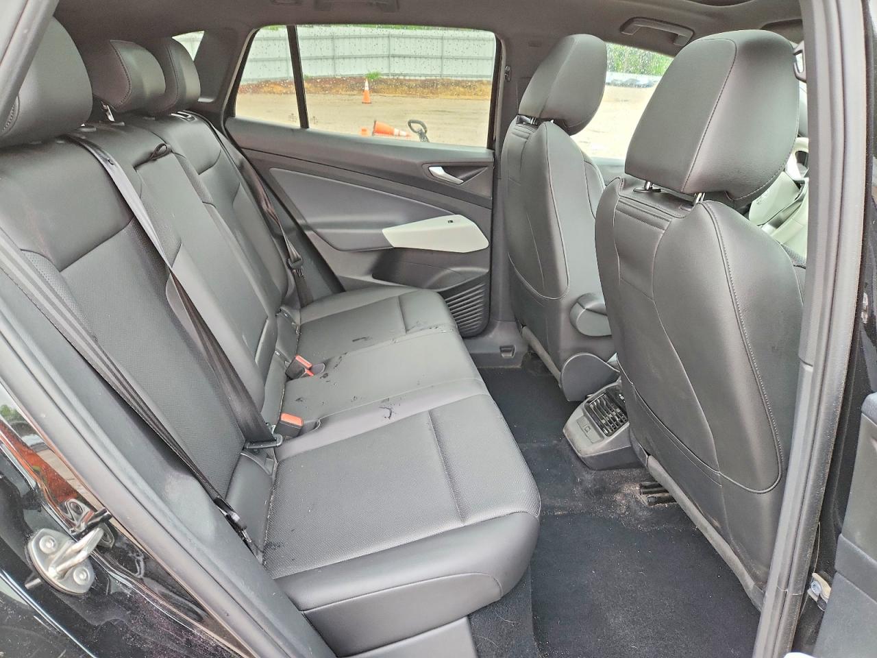 2021 Volkswagen All other VIN WVGDMPE22MP019781 photo 10