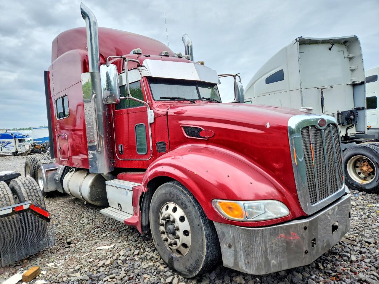 2013 PETERBILT All other VIN 1XPHD49X2DD206402 photo 1