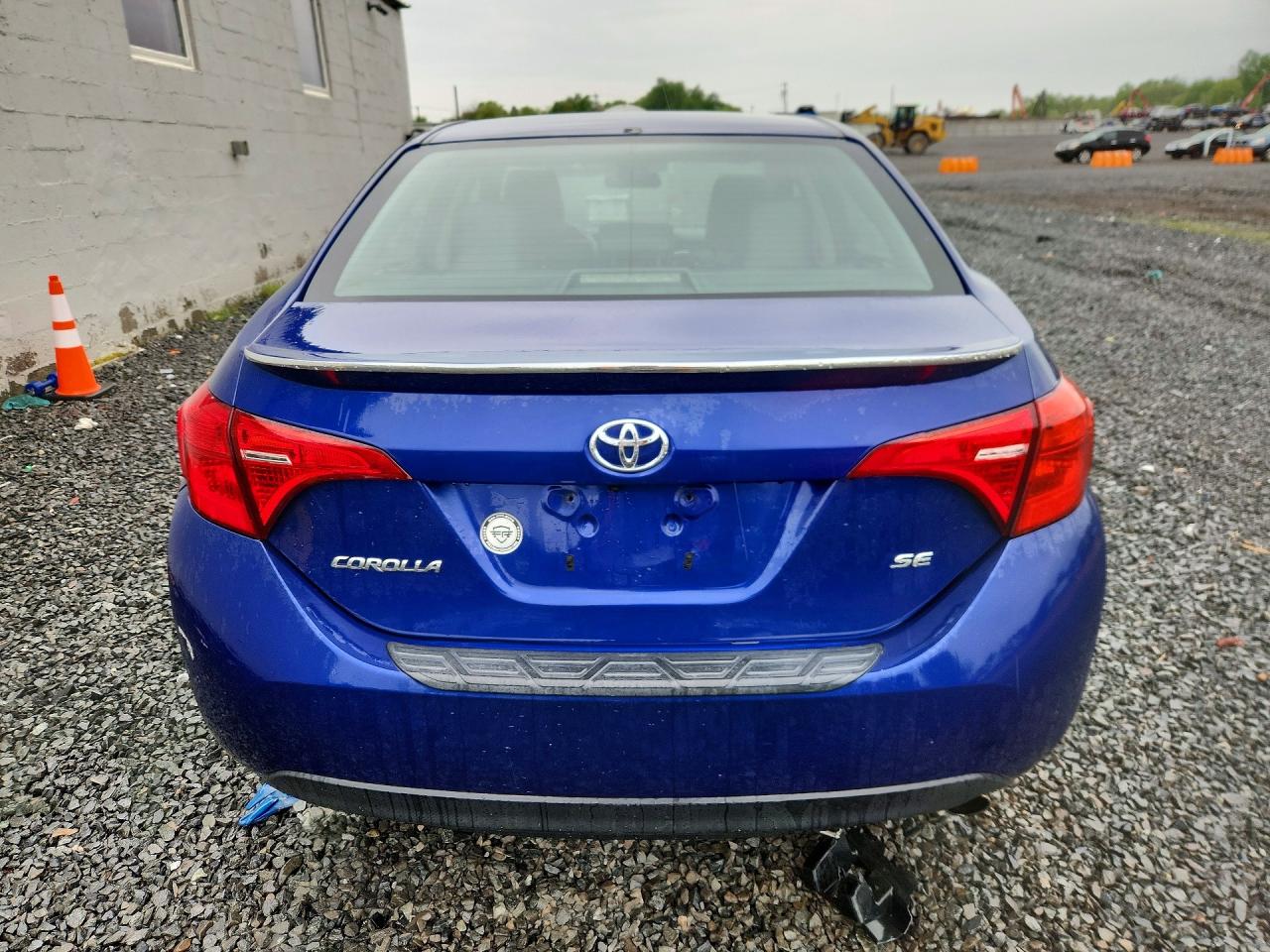 2019 Toyota Corolla VIN 2T1BURHEXKC135044 photo 6
