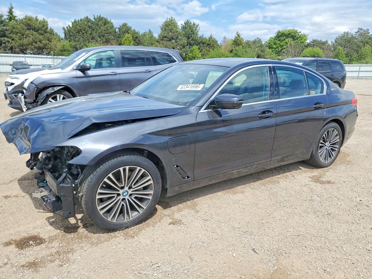 2019 BMW 5 series VIN WBAJB1C59KB375210 photo 1