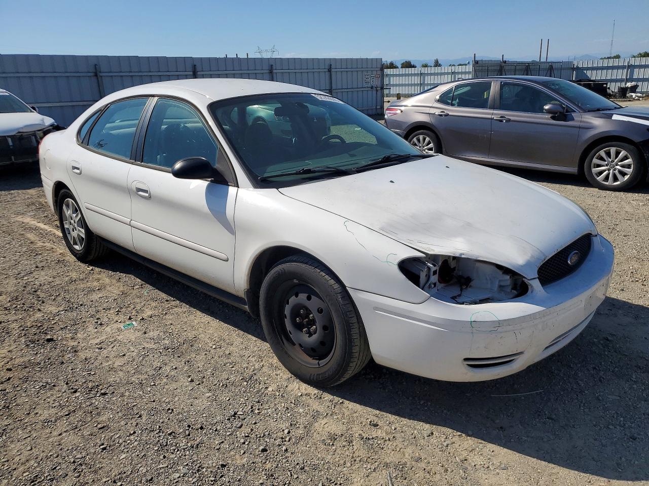 2007 Ford Taurus VIN 1FAFP53U77A187751 photo 4