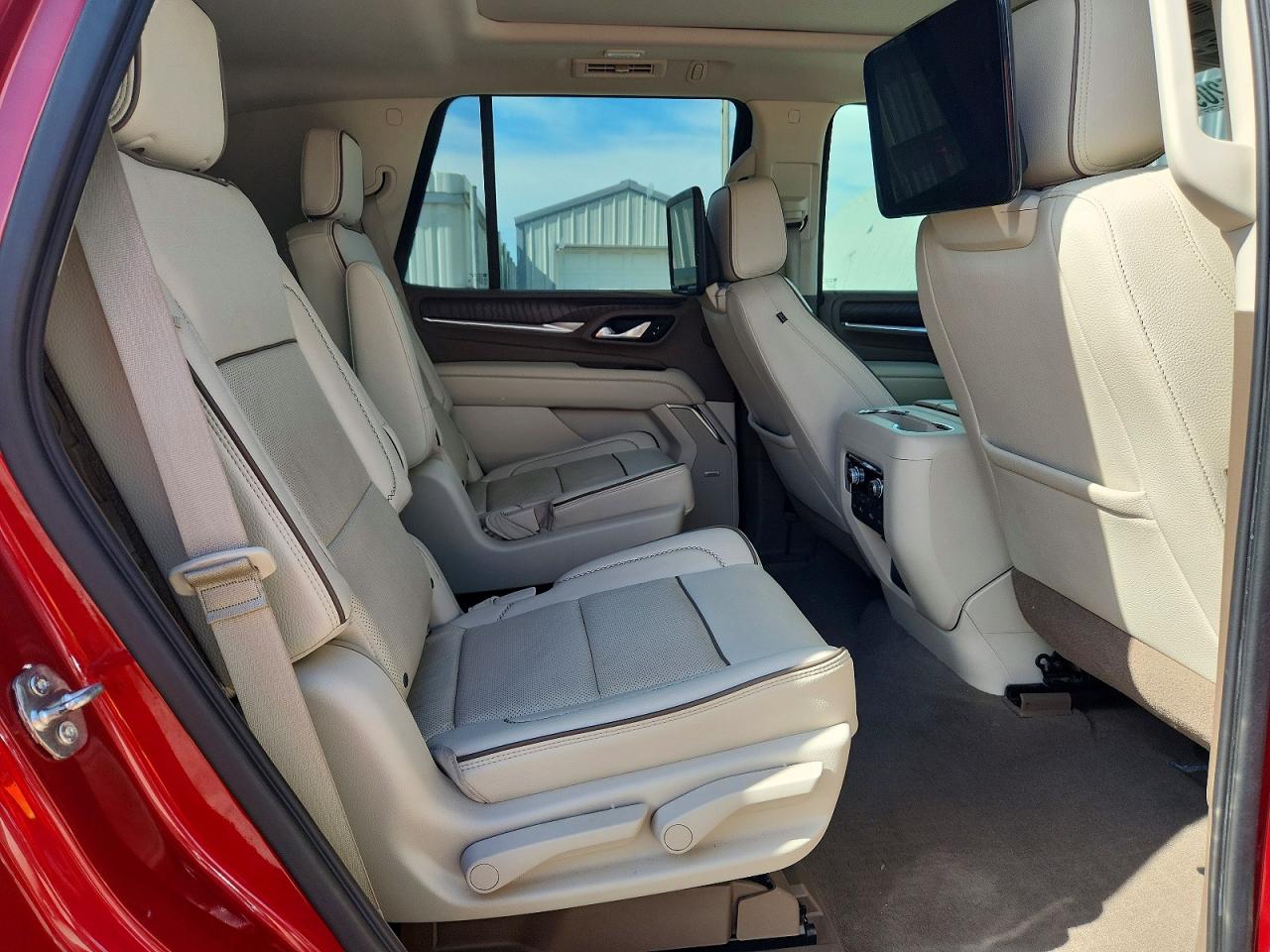 2021 GMC Yukon VIN 1GKS2DKL9MR395044 photo 10