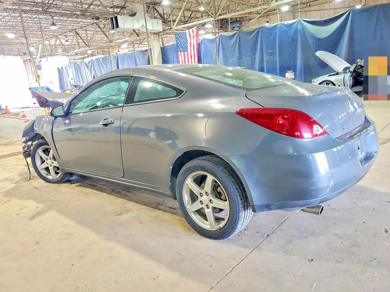 2007 Pontiac G6 VIN 1G2ZH18N274250160 photo 2