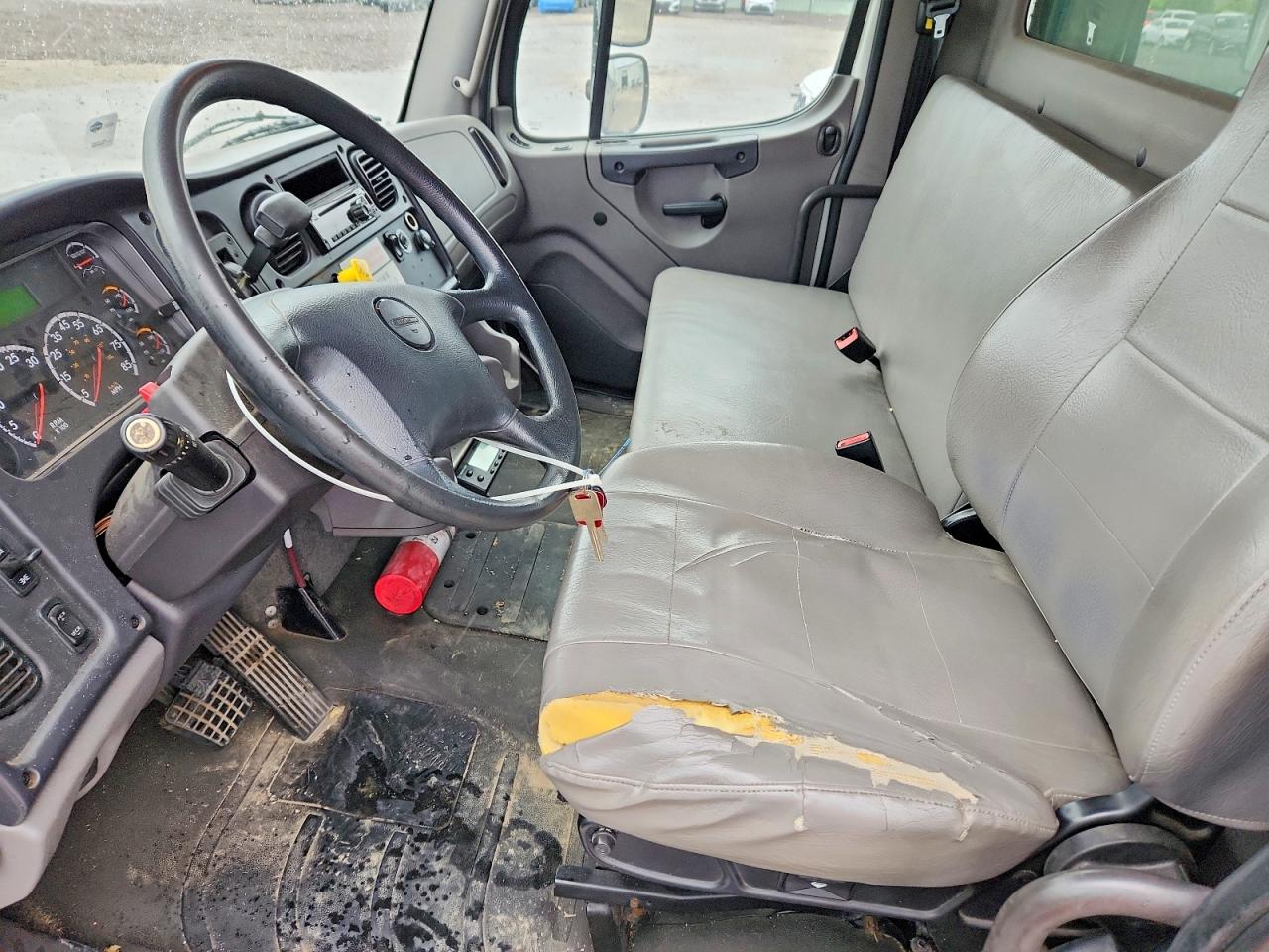 2019 FREIGHTLINER All other VIN 1FVACWFC4KHKE7008 photo 7